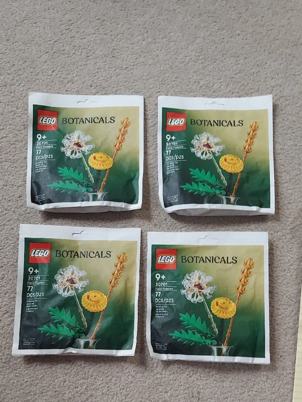 Lego Botanicals Floral Mini Builds - Yellow, Green, Gold